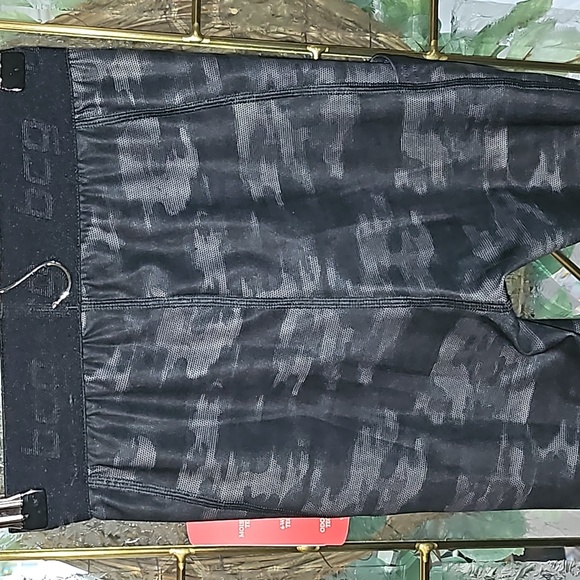 BCG men's training 3/4 tights size small - Picture 4 of 4